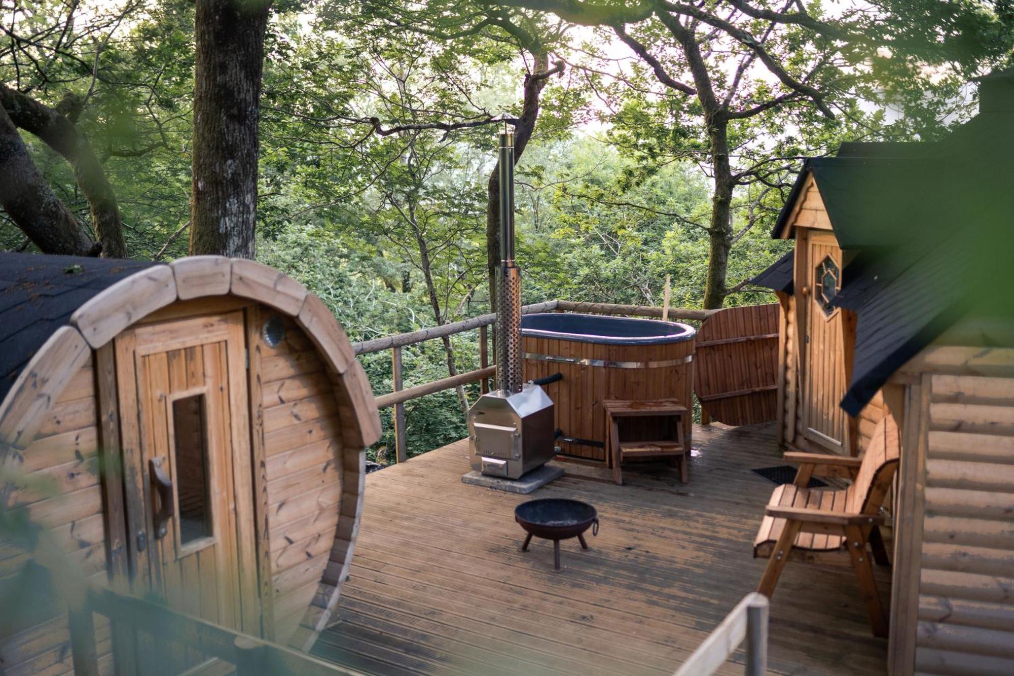 Chestnut Tree House With Hot Tub & Sauna Barmouth Eksteriør billede