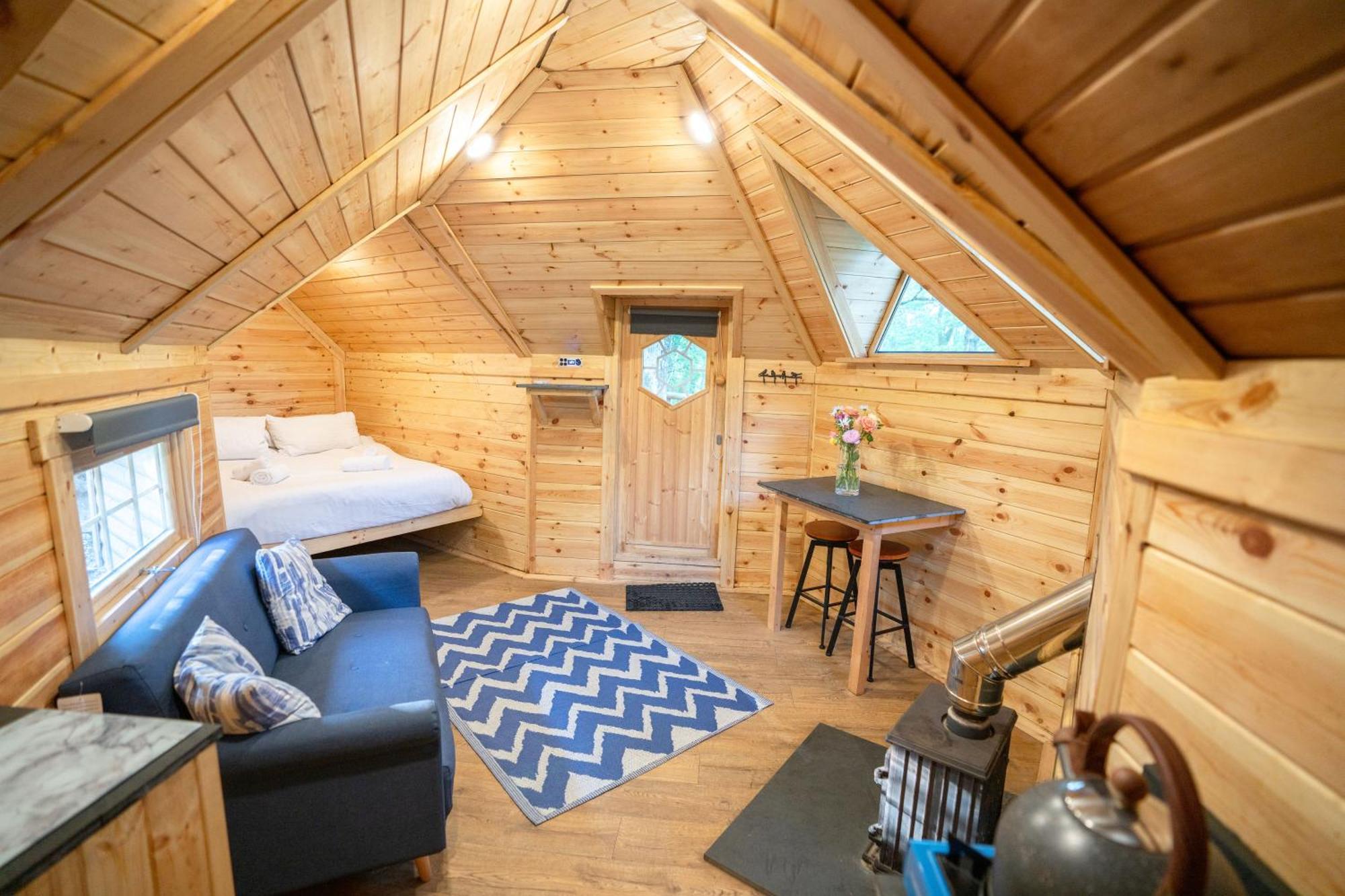 Chestnut Tree House With Hot Tub & Sauna Barmouth Eksteriør billede