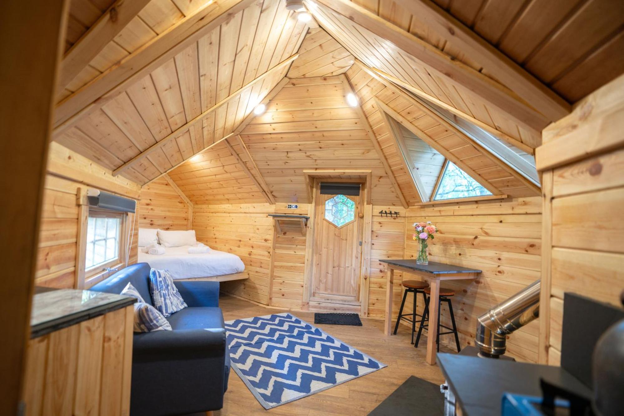 Chestnut Tree House With Hot Tub & Sauna Barmouth Eksteriør billede